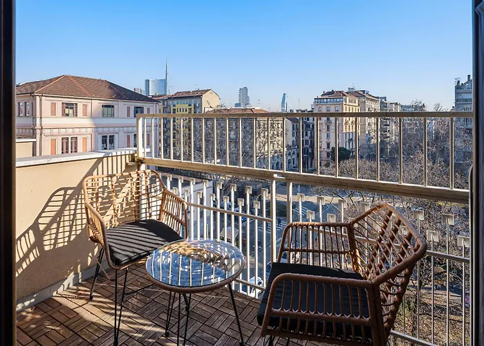 Classbnb - Bright Apartment In The Moscova Area